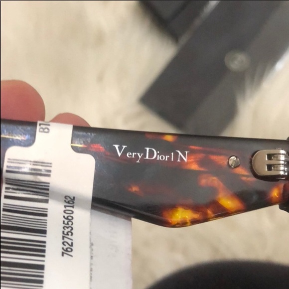 SOLD Christian Dior New unisex - Picture 10 of 11